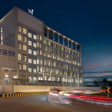 Taj Cochin International Airport, Kerala Hotell Kochi Exteriör bild